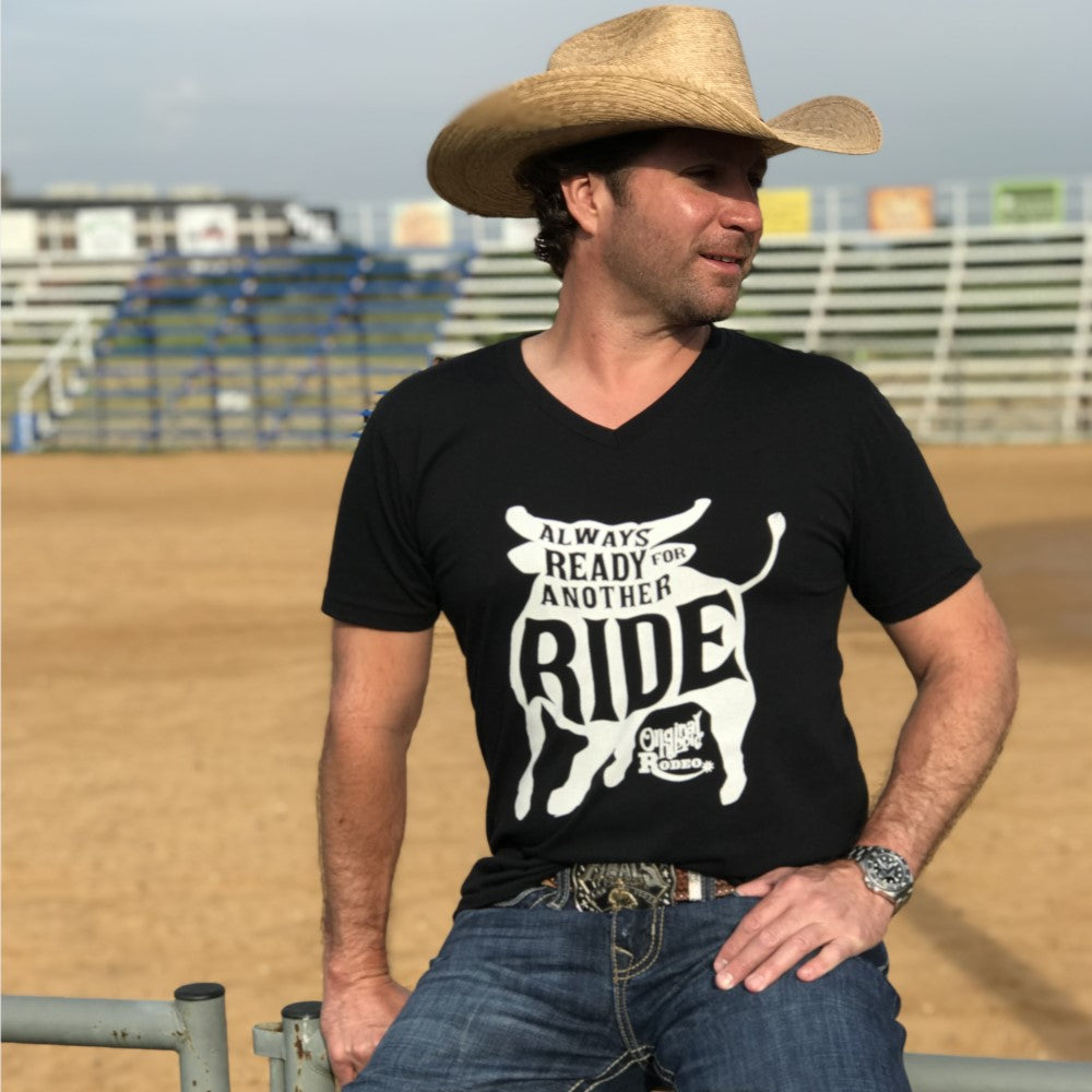 Rodeo Bull ARFAR - Unisex V-Neck SS T-Shirt
